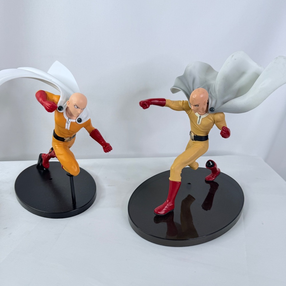 One Punch Man Saitama Figurine Lot 2 Anime PVC Statues Punching Running